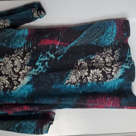 Mechant tunic style graphic print sweater - Picture 11 of 16